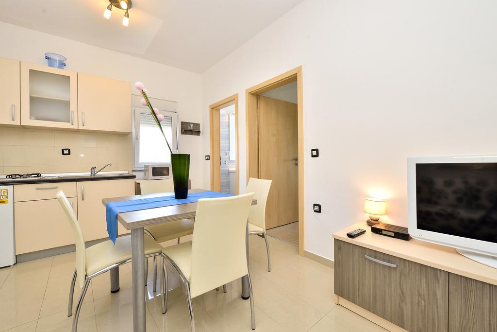 Apartments Nika&Karla Bibinje Buitenkant foto